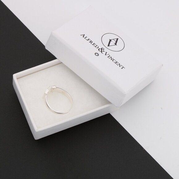 Star of David Jewish Emblem Religious Symbol Ring in .925 Sterling Silver Sz. 8 - Picture 3 of 3